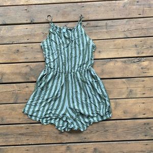 Green jumpsuit (one-piece)
